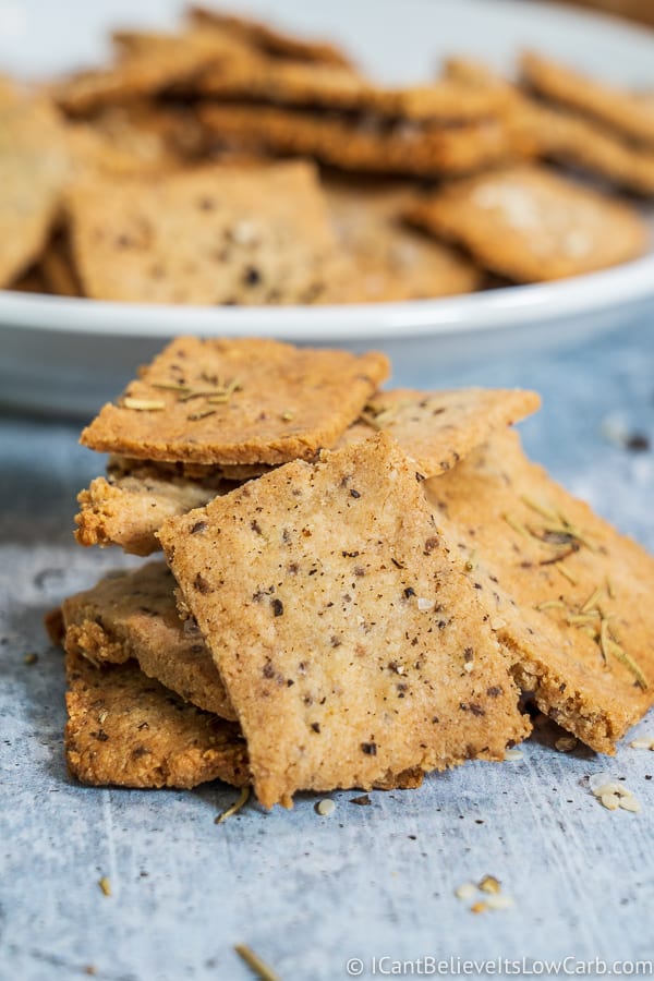 easy Low Carb Crackers