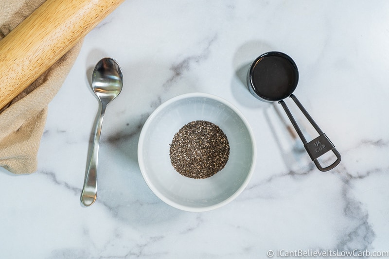 chia seeds for Keto Crackers
