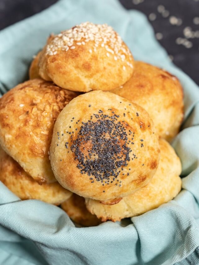 Delicious Keto Dinner Rolls – Low Carb Fathead Bread Dough Story