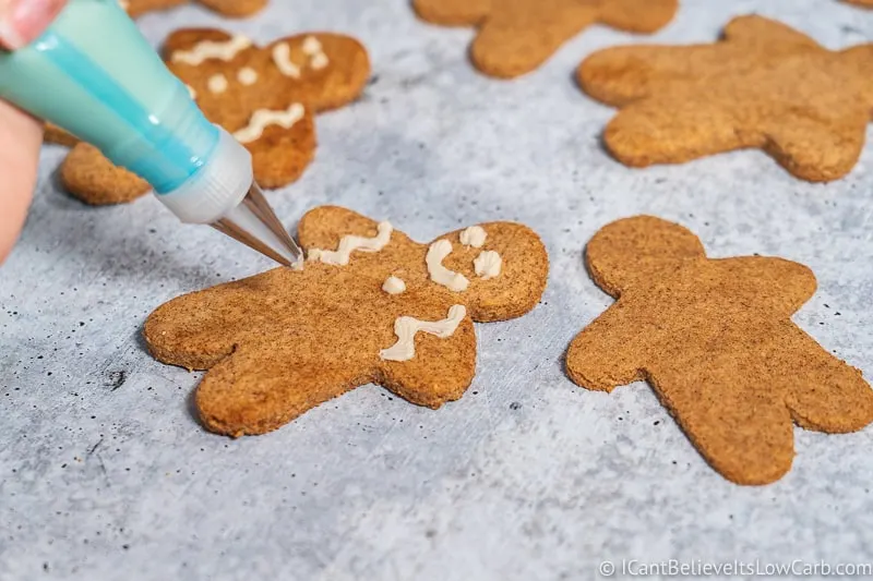 Almond Flour Keto Gingerbread Cookies 