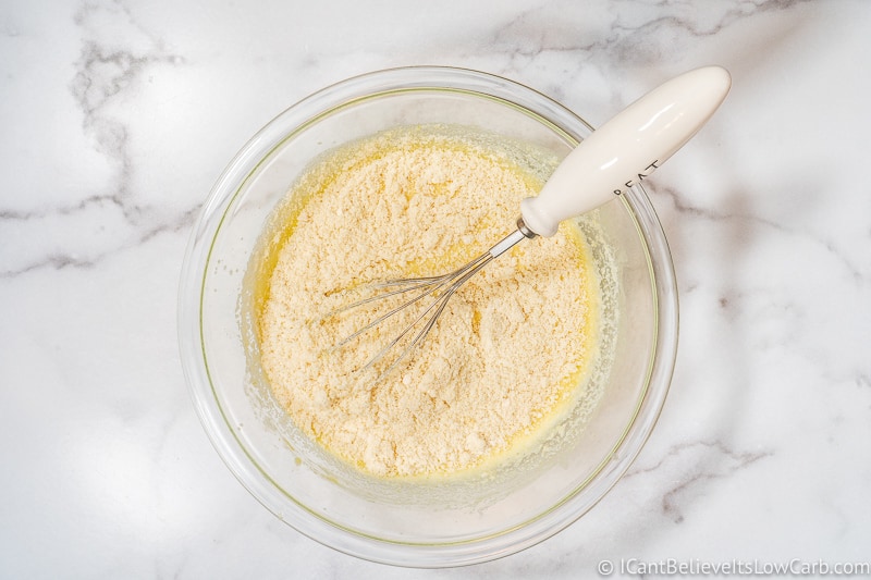 almond flour and eggs for sugar free Lemon Pound Cake loaf