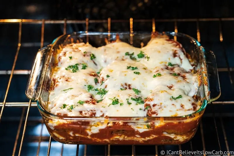 Baking low carb Eggplant Parmesan in oven