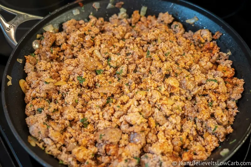 filling for Low Carb Stuffed Peppers on stove in pan