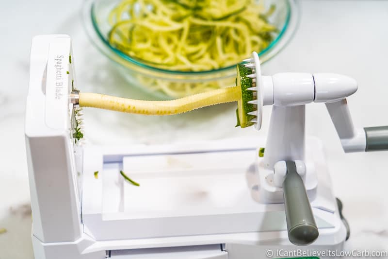 Making noodles with spiralizer