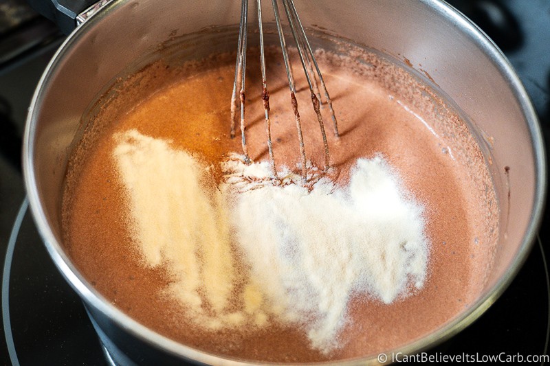 Adding Xanthan Gum to Keto Chocolate Pudding