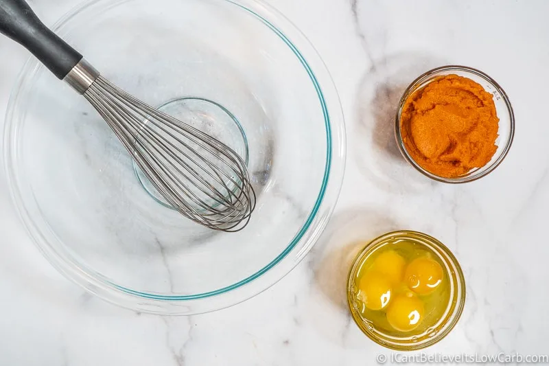 pumpkin puree and eggs for Low Carb Pumpkin Muffins