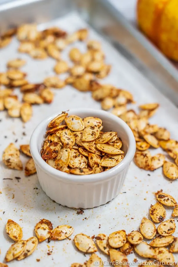 Easy Roasted Pumpkin Seeds