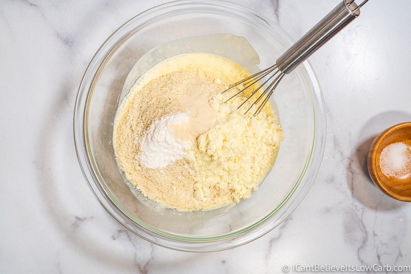 Adding Xanthan gum to Low Carb Biscuits