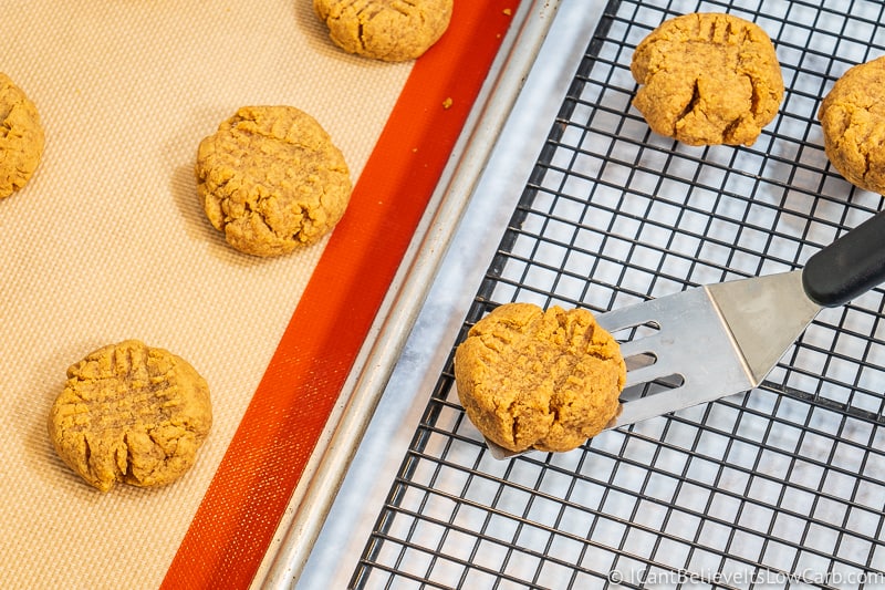 Cooling Low Carb Peanut Butter Cookies