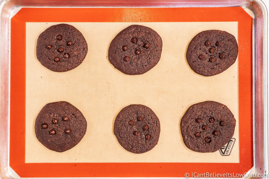 Freshly baked Keto Chocolate Cookies on tray