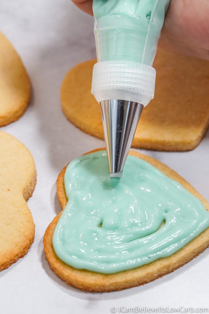 Blue Royal Icing on Sugar-Free Sugar Cookies