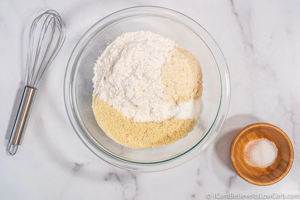 Adding baking powder to flour