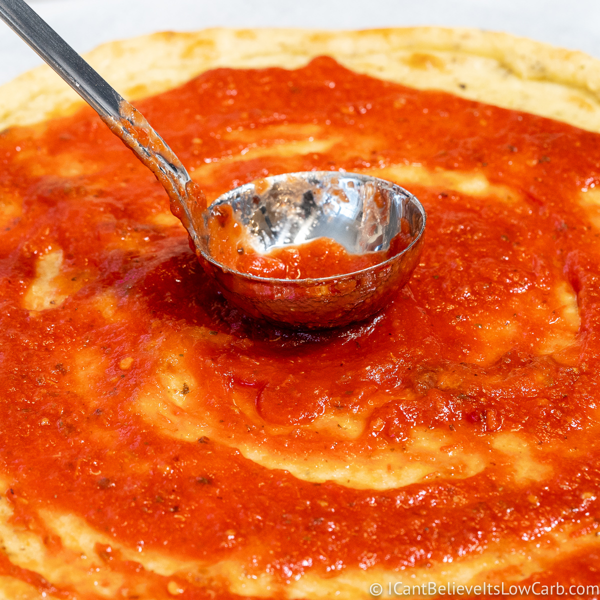 Easy 3-Minute, Sugar-Free Pizza Sauce (paleo, keto, Whole30)