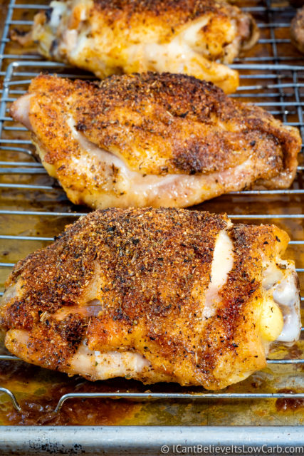 Crispy Baked Chicken Thighs Recipe (Tender & Juicy)
