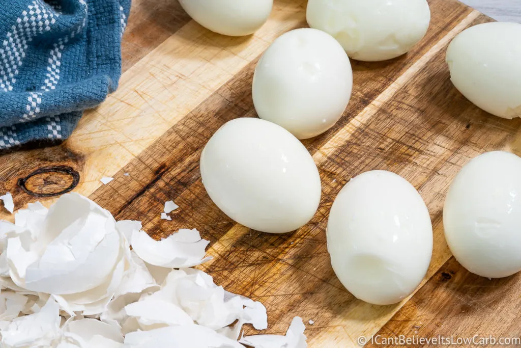 Peeling Hard Boiled Eggs