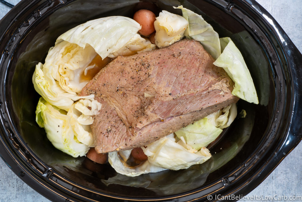 Slow Cooker Corned Beef and Cabbage
