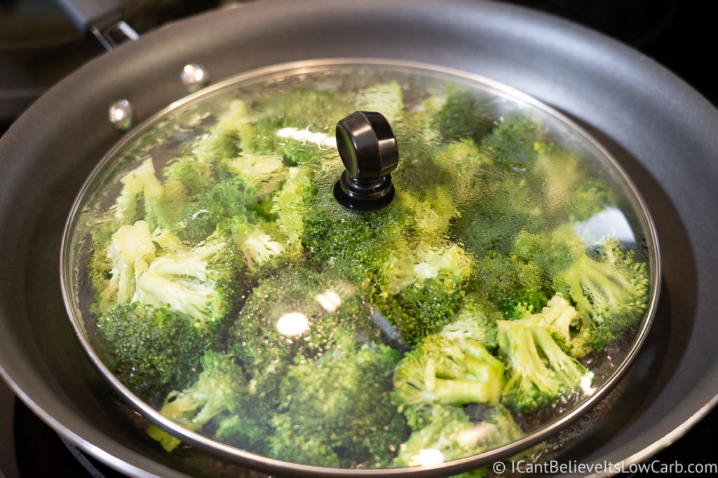 Steaming Broccoli on the stove