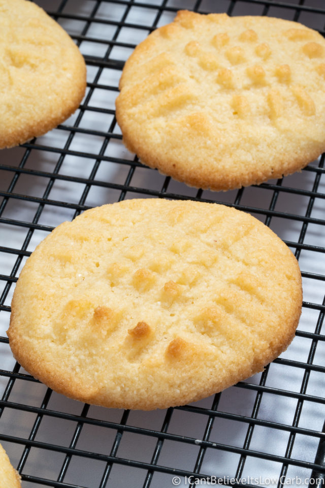 Easy Keto Butter Cookies Recipe (Sugar-Free & Danish Style)