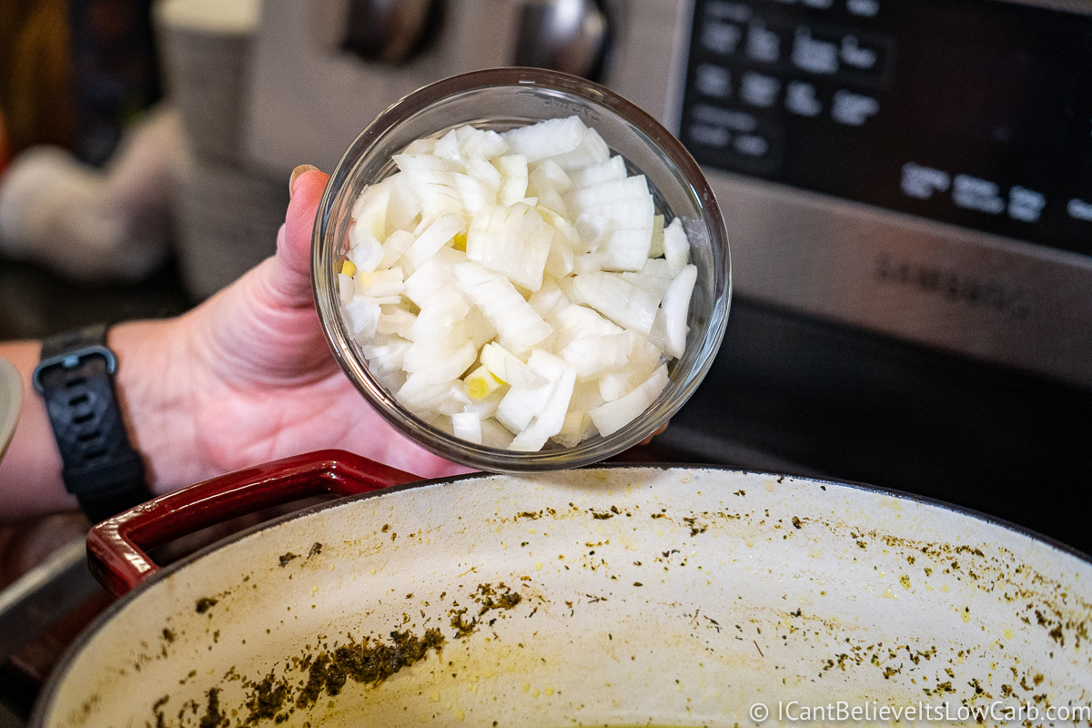 Adding onions to soup