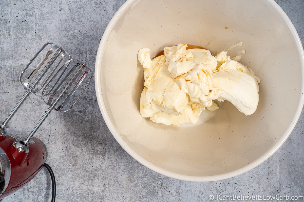 Adding vanilla to bowl