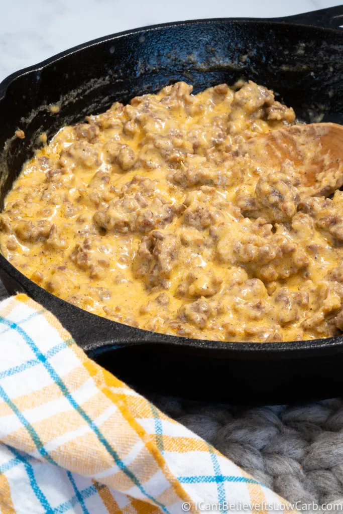 Easy Keto Sausage Gravy